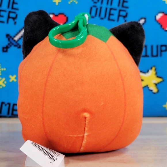 Squishmallow Calio the Cat with Pumpkin Costume 3" Clip Stuffed Halloween Plush - Picture 2 of 7